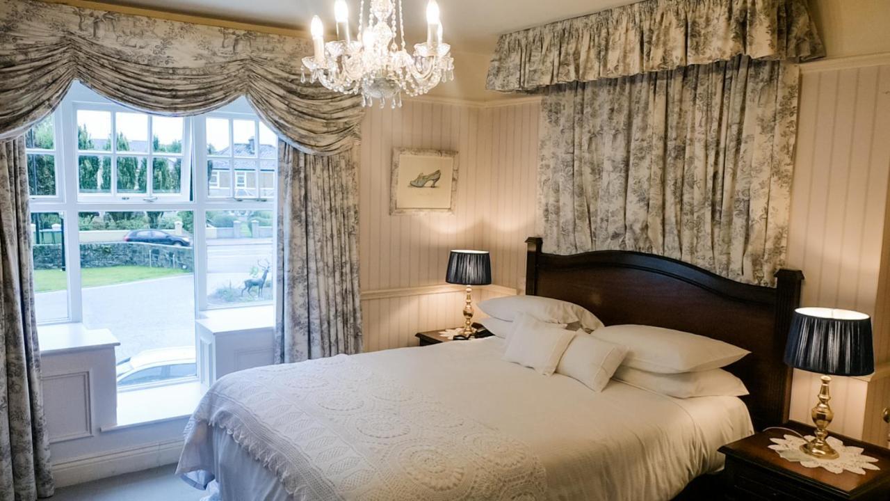 Herbert House ,v93 Rf64 Guest house