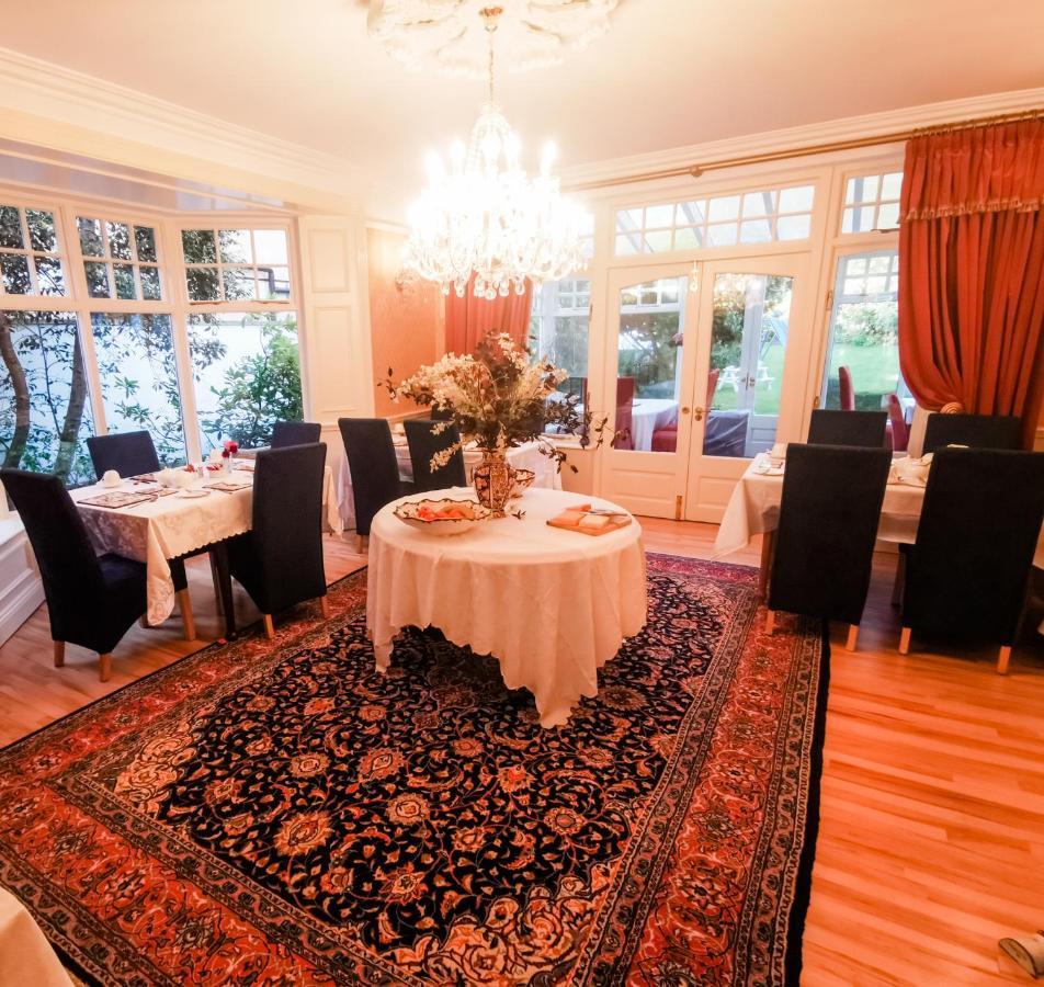 Herbert House ,v93 Rf64 Killarney