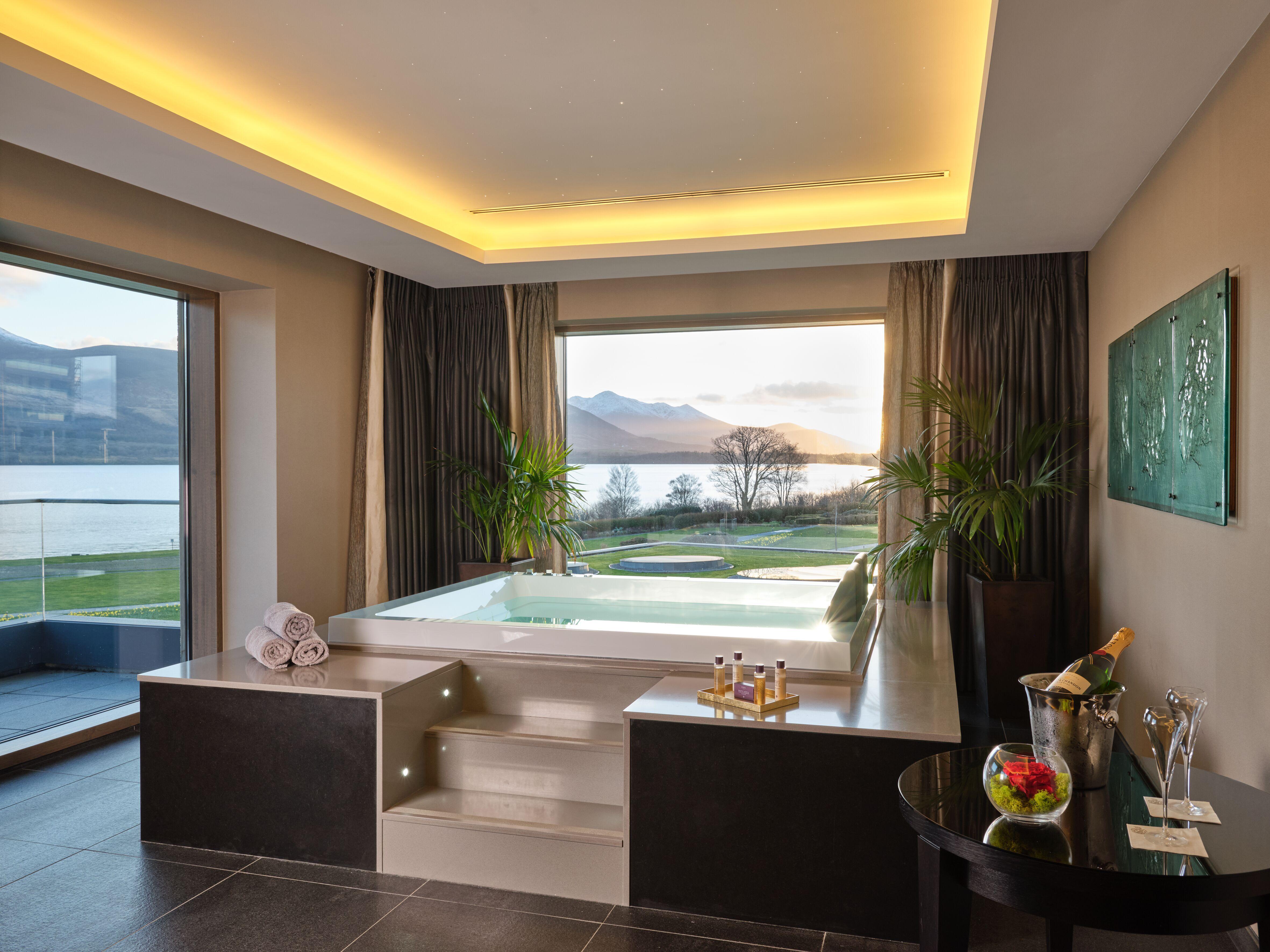 Hotel The Europe &