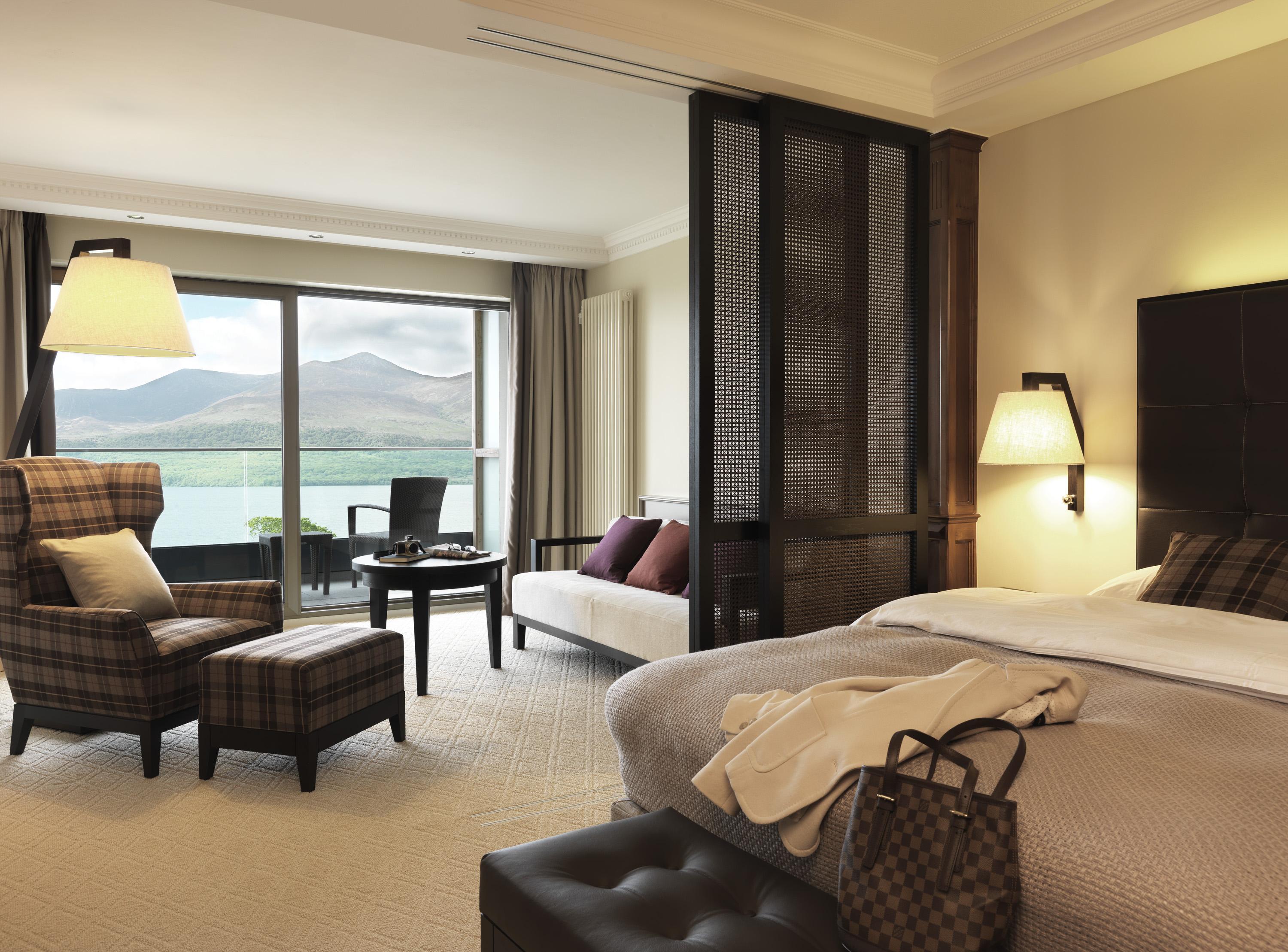 The Europe & Hotel