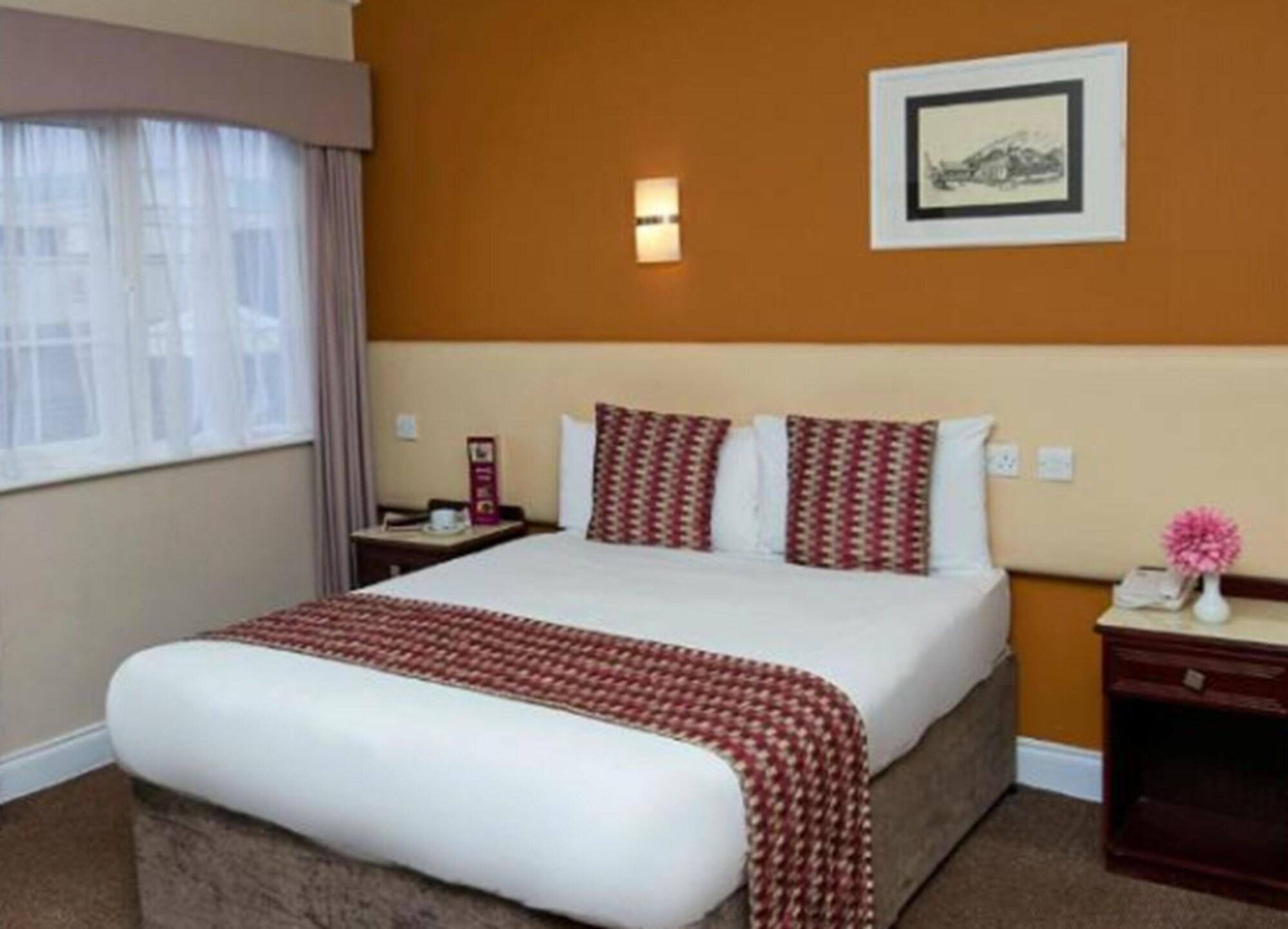 Hotel Eviston House