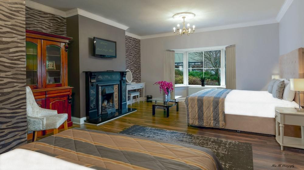 Brook Boutique Hotel