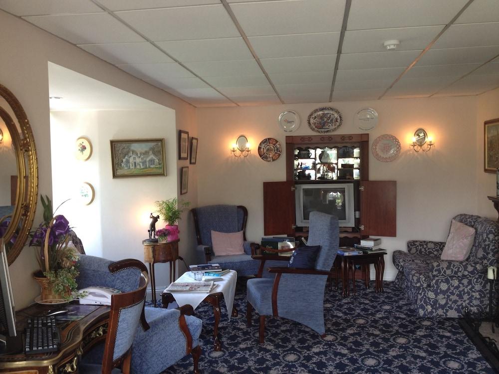 Hotel Killeen House And Rozzers Restaurant Killarney