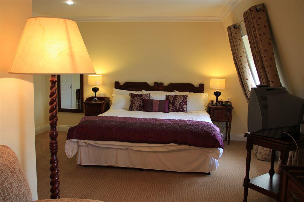 Mcsweeney Arms 3* Killarney