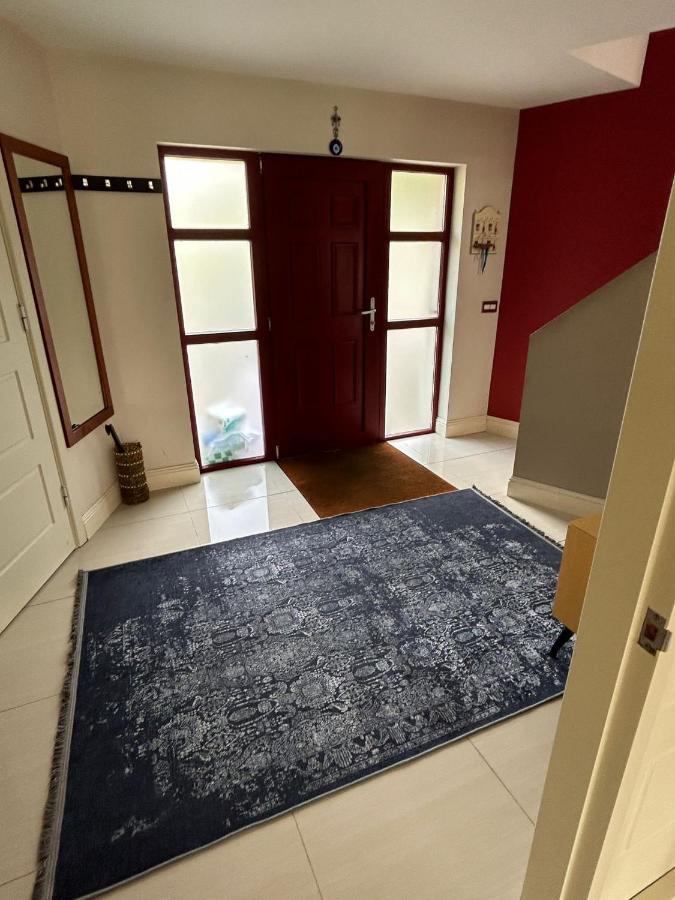 Holiday home Modern 4 Bedroom House Ring Of Kerry -killarney *