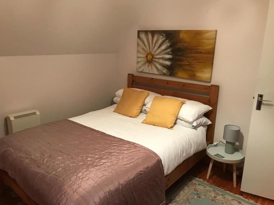 Holiday home Charming 3-bed Detached With Scenic Views *