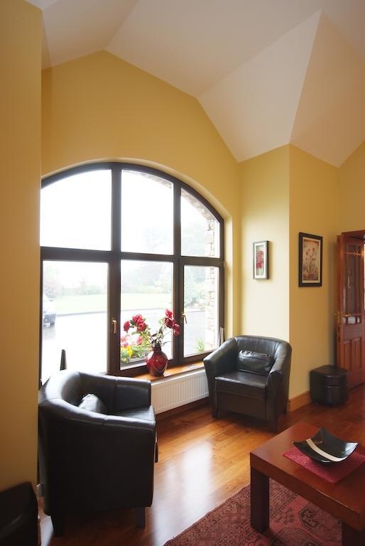 Bed & Breakfast Dunross House
