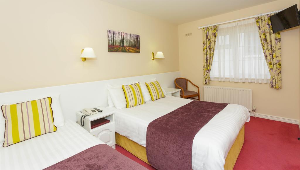 Ashville House 3*