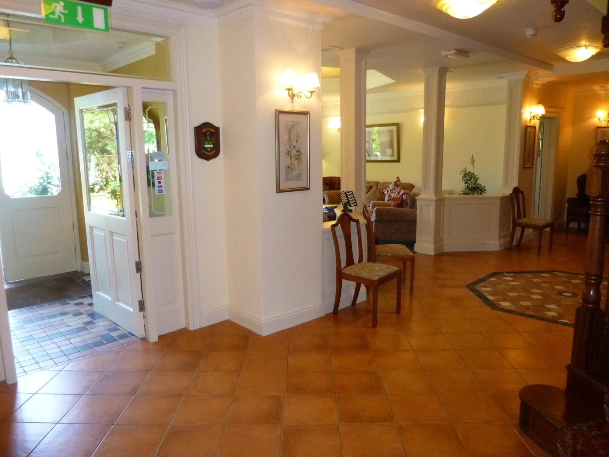 Hotel Loch Lein 4*