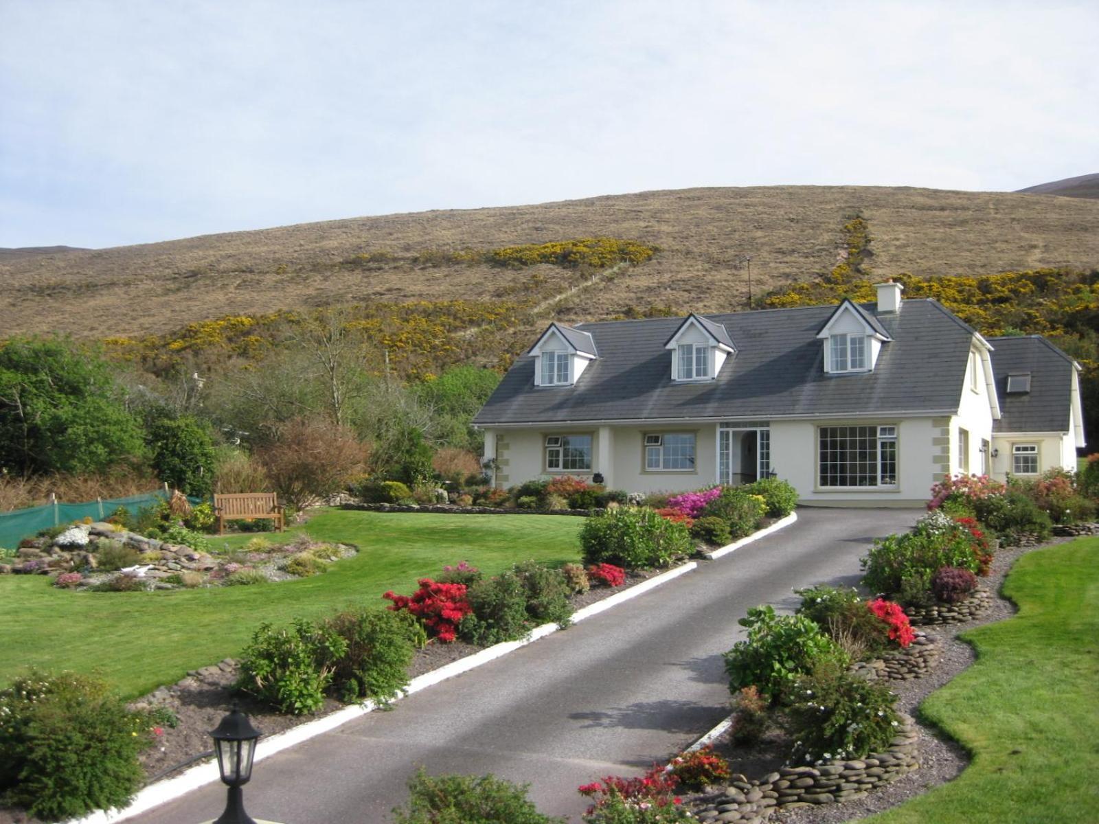 Glencurrah House Bed & Breakfast