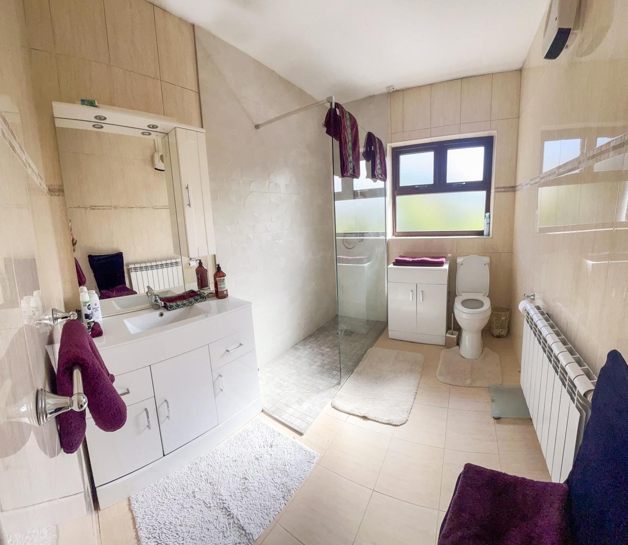 Dooneen House Holiday home *