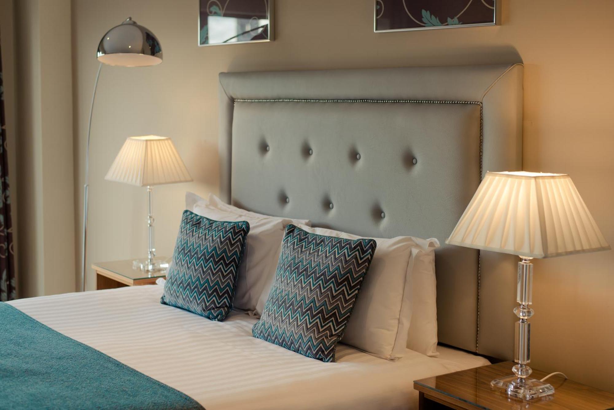 Hotel Scott's 4*