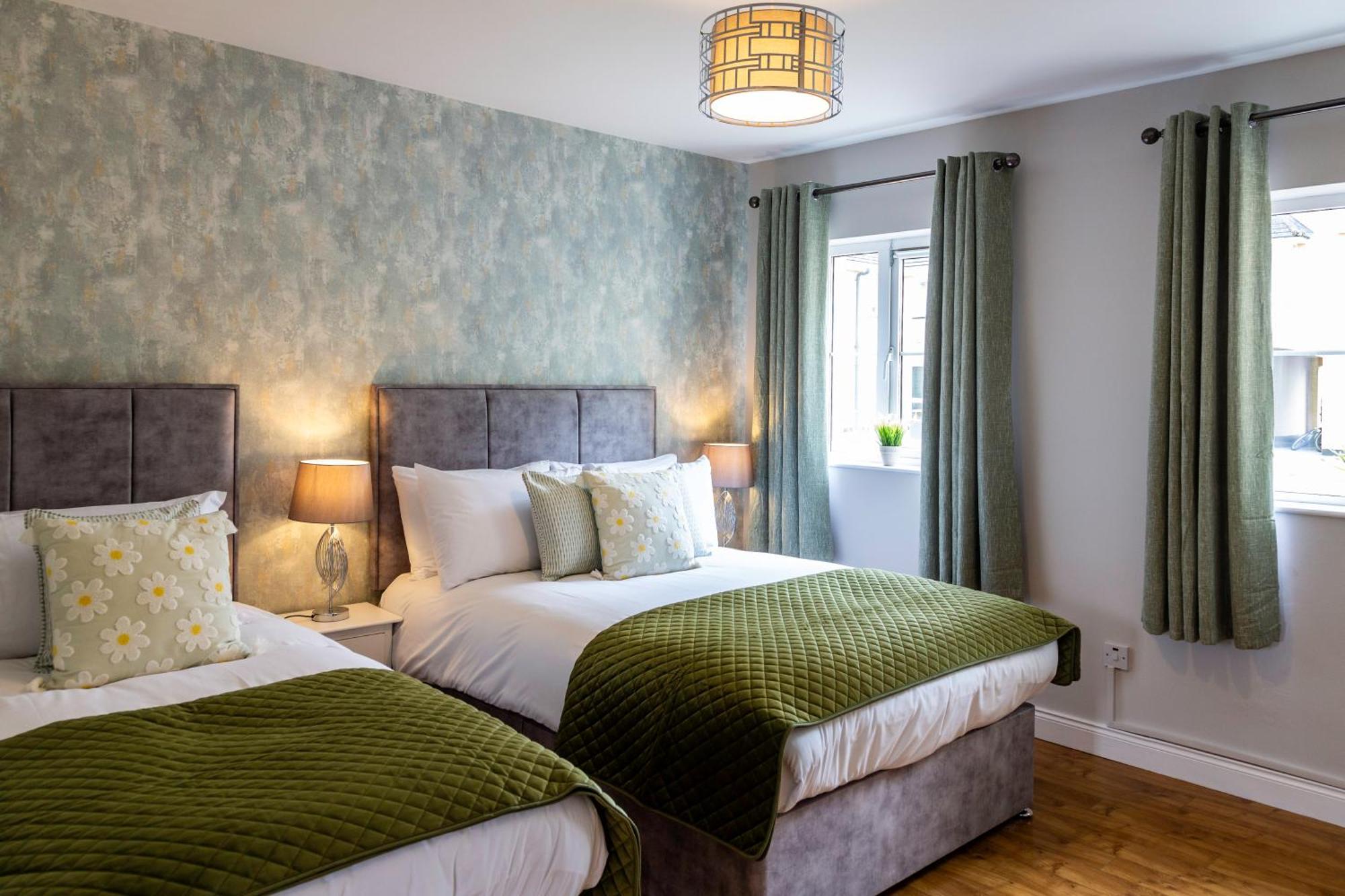 No1 Holiday Village Vacation Killarney