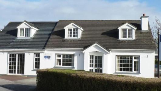 Bed & Breakfast Lakemount House 4*
