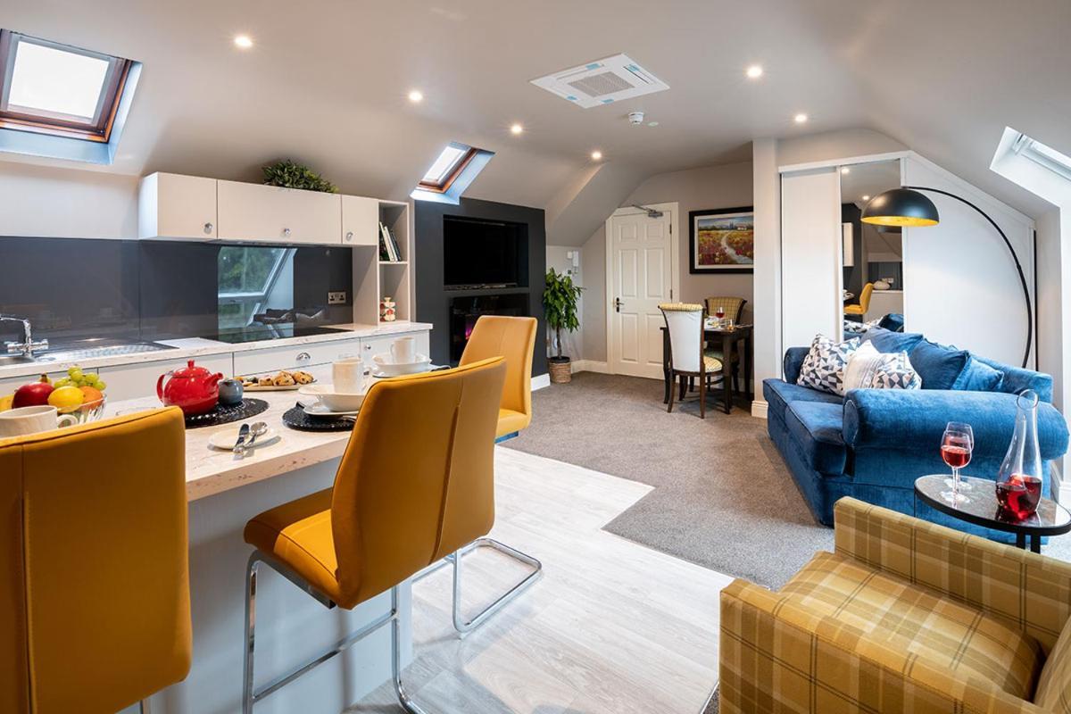 Robeen House Apartment *