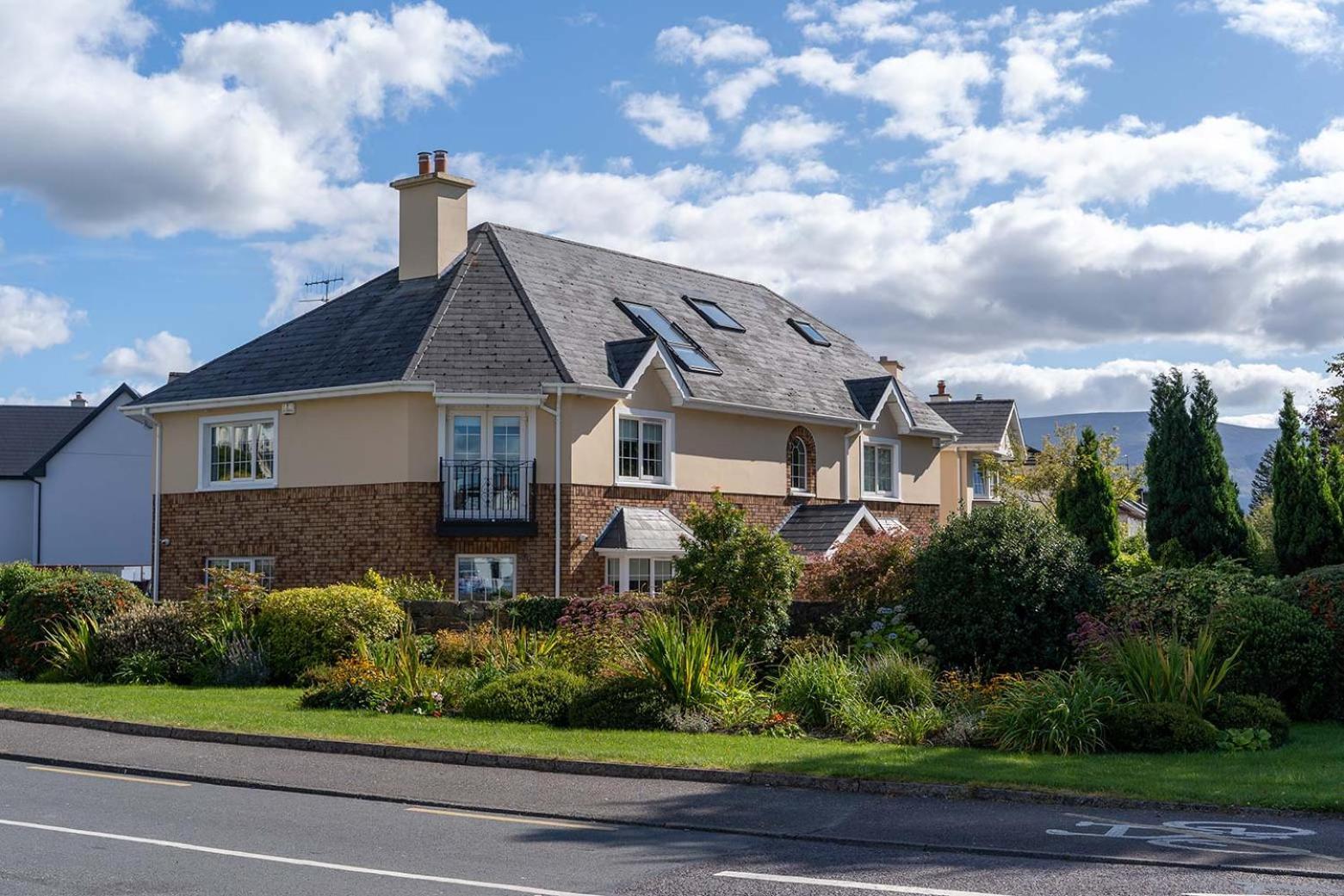 Robeen House * Killarney