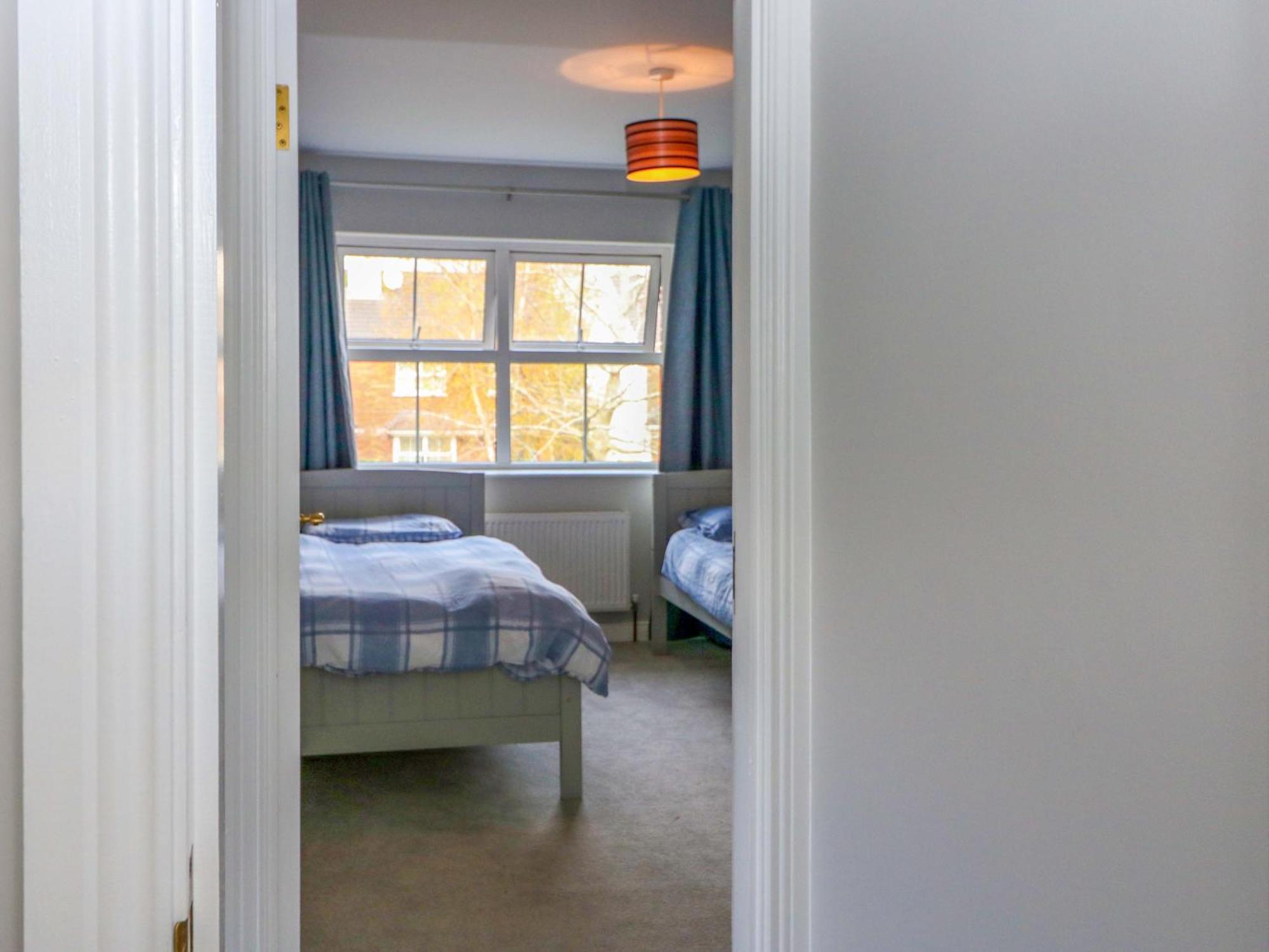 32 Kings Park Killarney