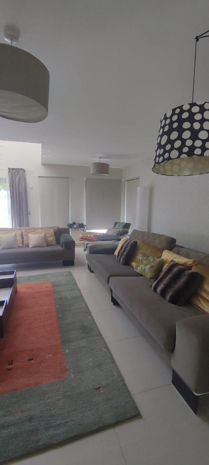 Ring Of Kerry 4 Bedroom House With Private Garden, Table Tennis Holiday home *