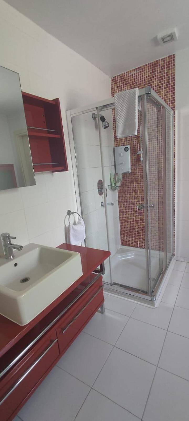 Ring Of Kerry 4 Bedroom House With Private Garden, Table Tennis *