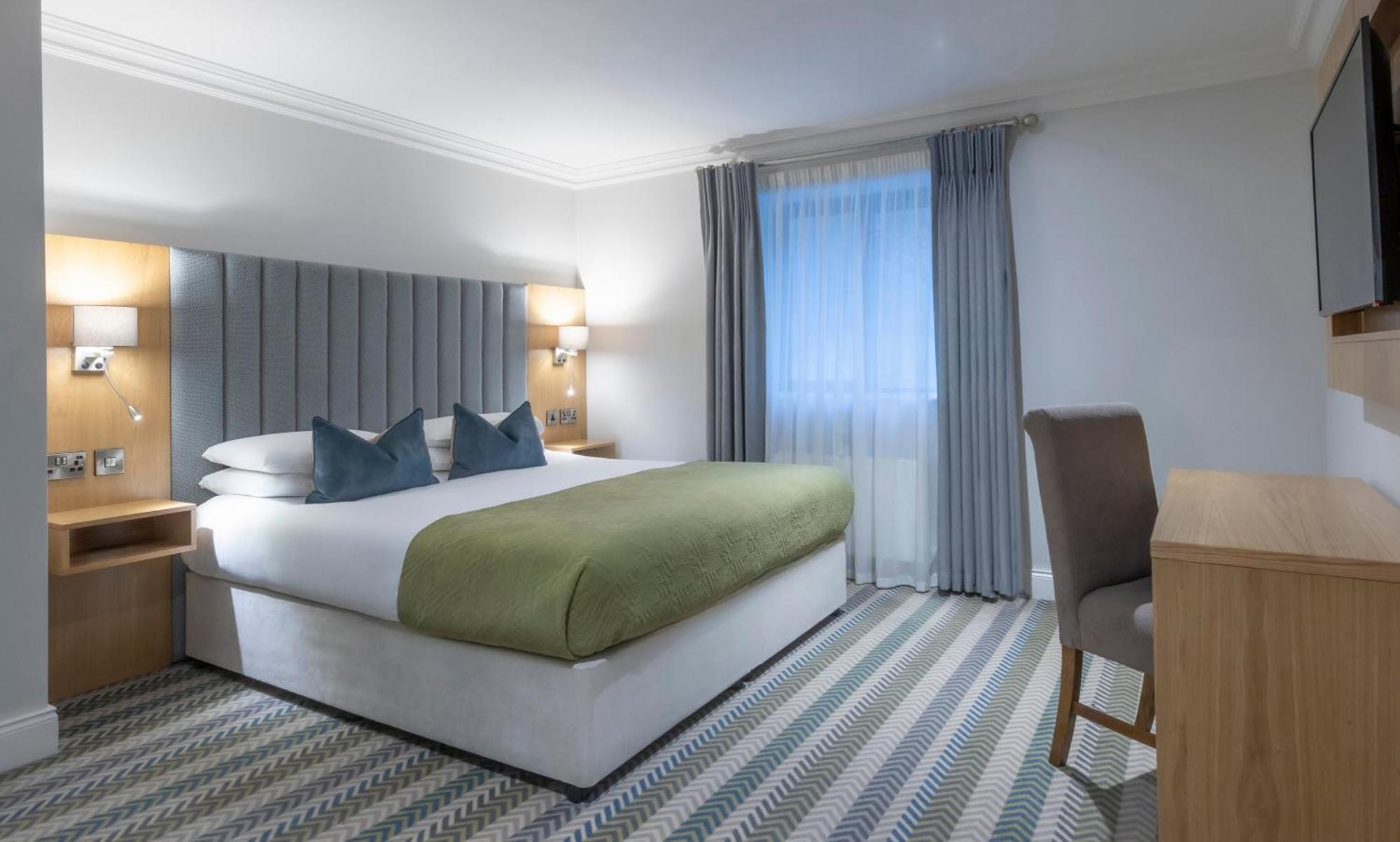 Hotel Heights Killarney