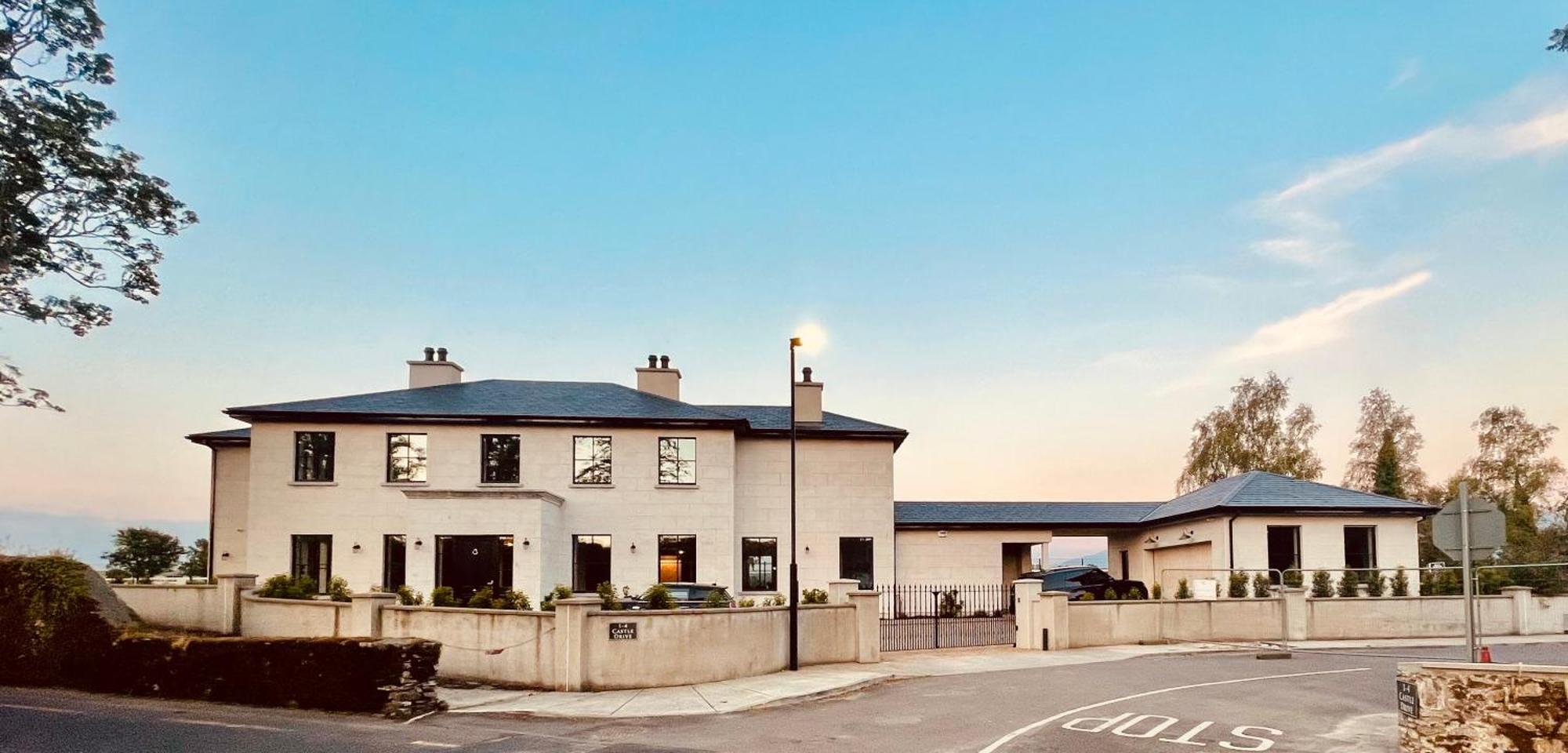 Luxurious Killarney