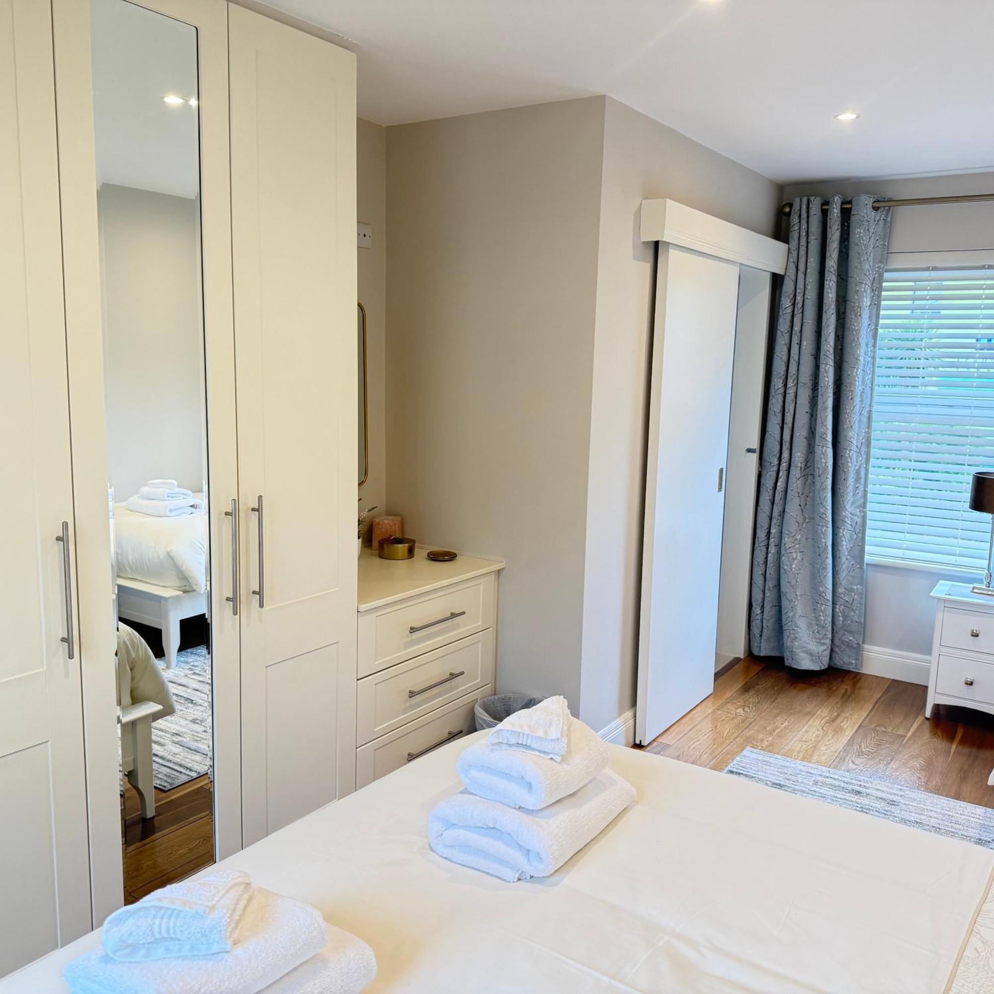 3 Fair Hill House Centrally Located With Parking And Wifi Sleeps 6 Killarney