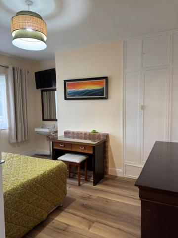 Holiday home Eileens Townhouse *