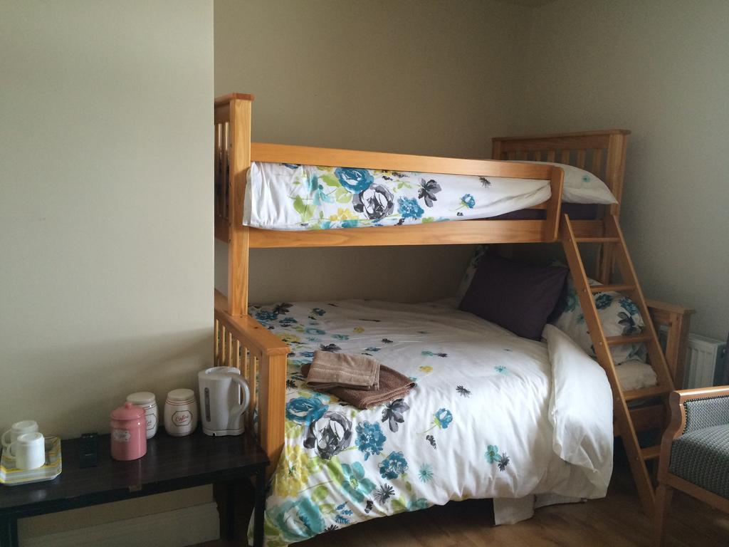 Dromin House Bed & Breakfast 3*