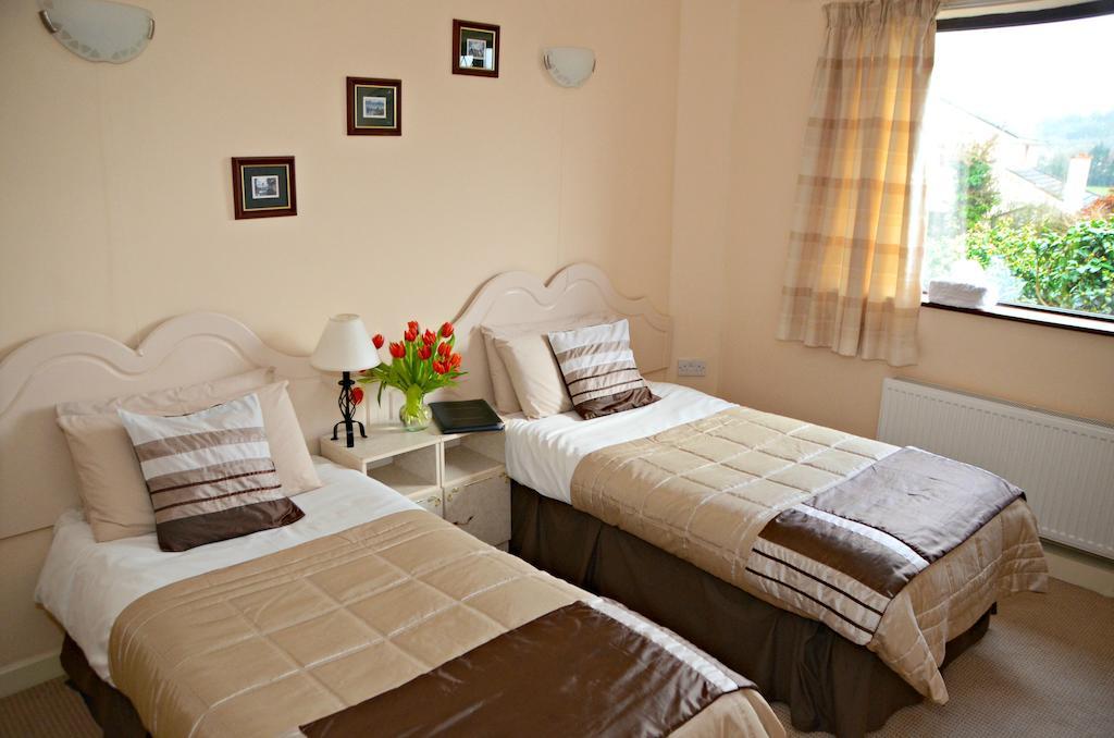Bed & Breakfast Dromhall Heights 3*