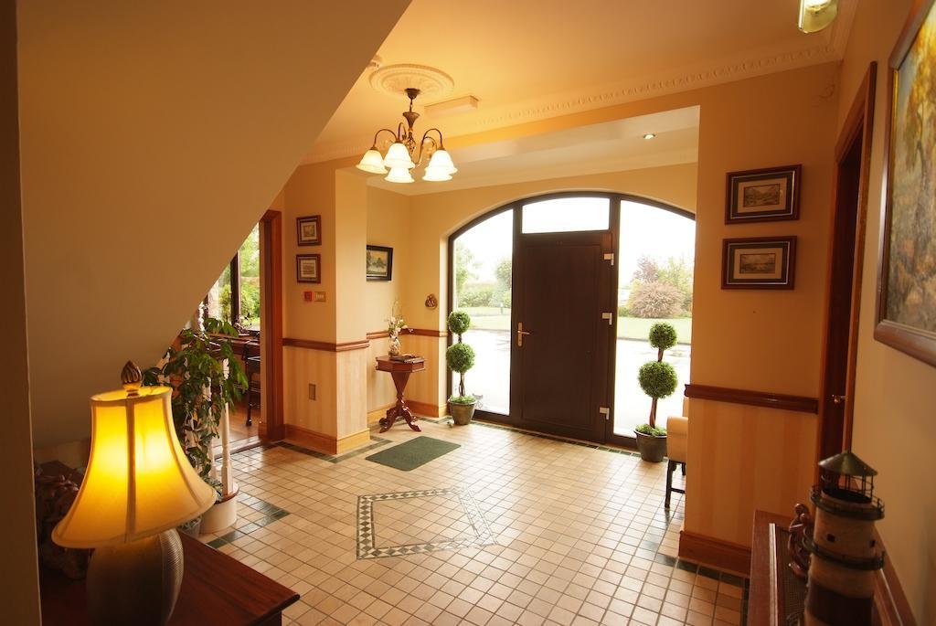 Bed & Breakfast Dunross House