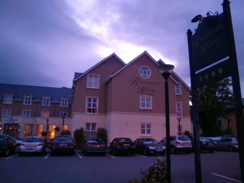 Hotel Riverside