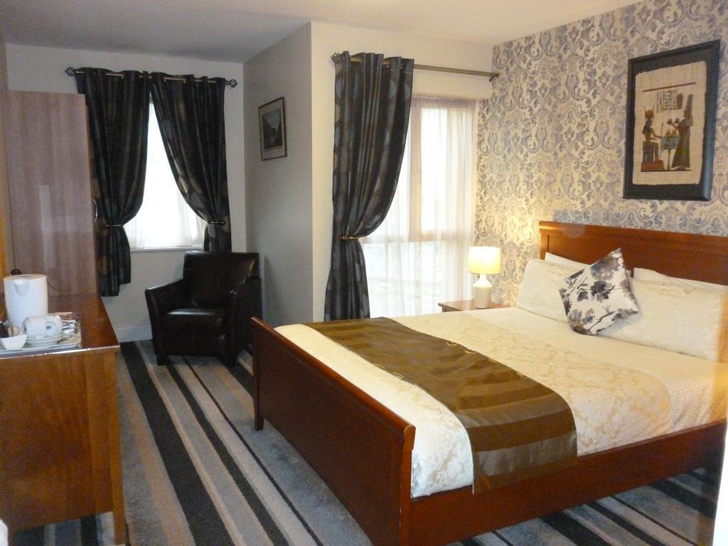 Killarney Inn Bed & Breakfast