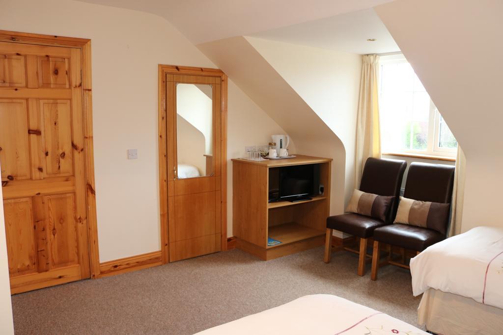 Lakemount House 4*