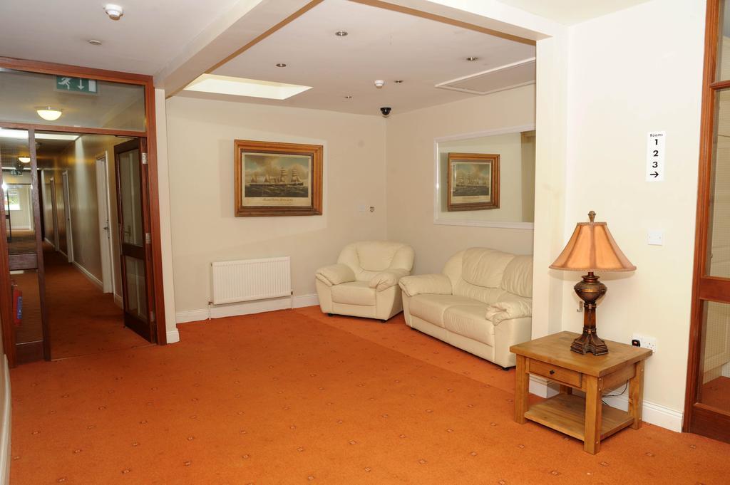Kerry Coast Hotel 3*