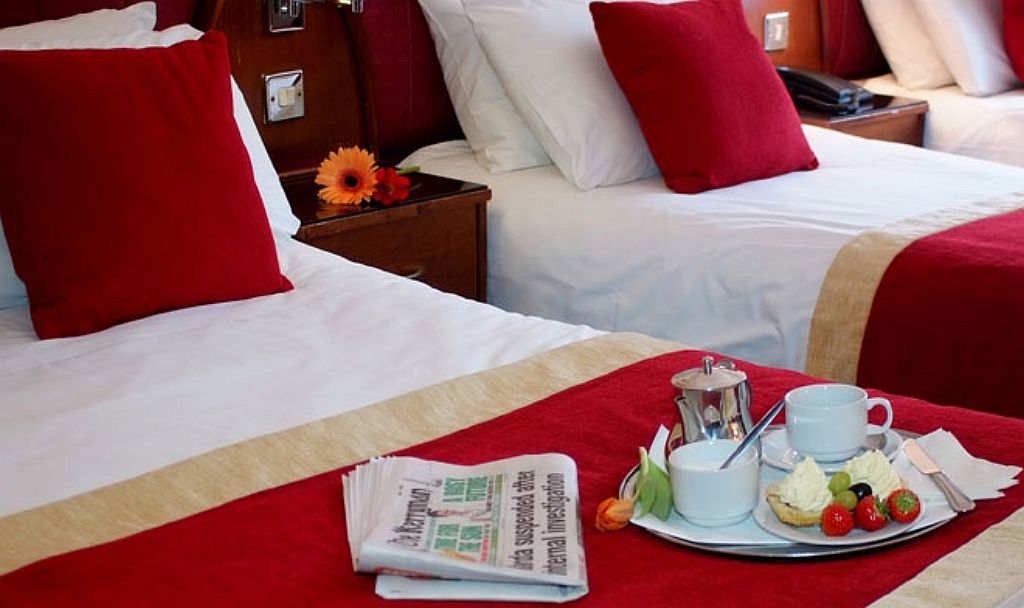 Court Hotel 3*