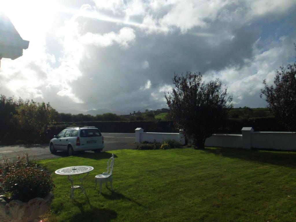 Holiday home Dirreen House
