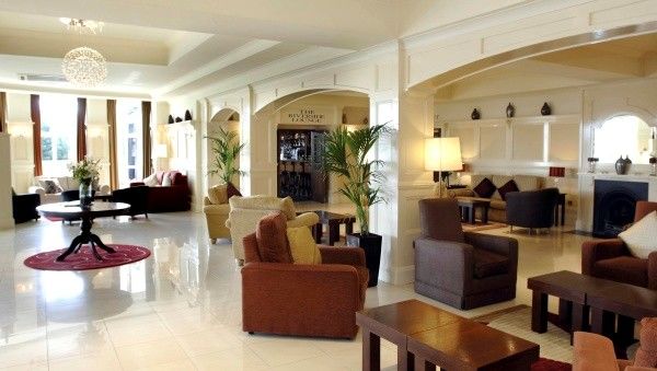 Riverside Hotel 4*