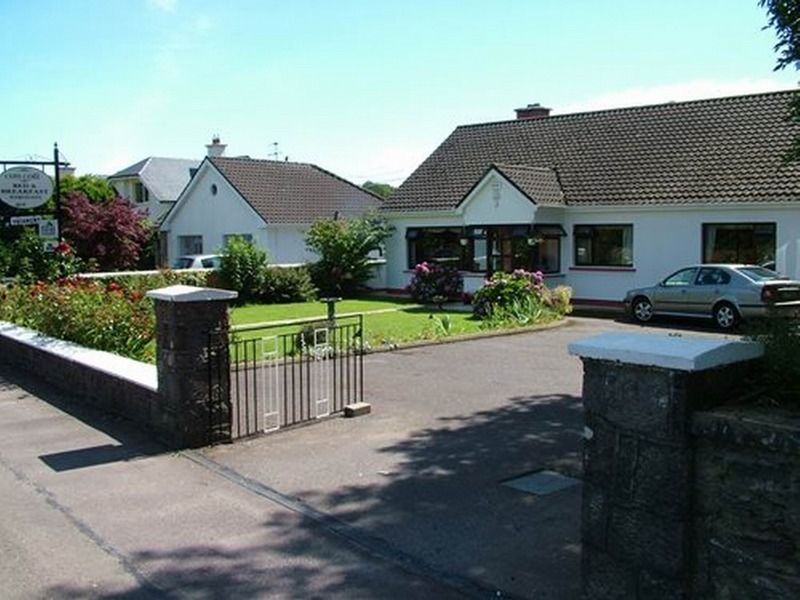 Bed & Breakfast Dunross House