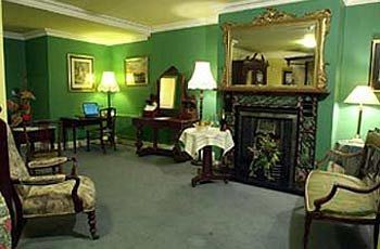 Guest house Earls Court House 4*