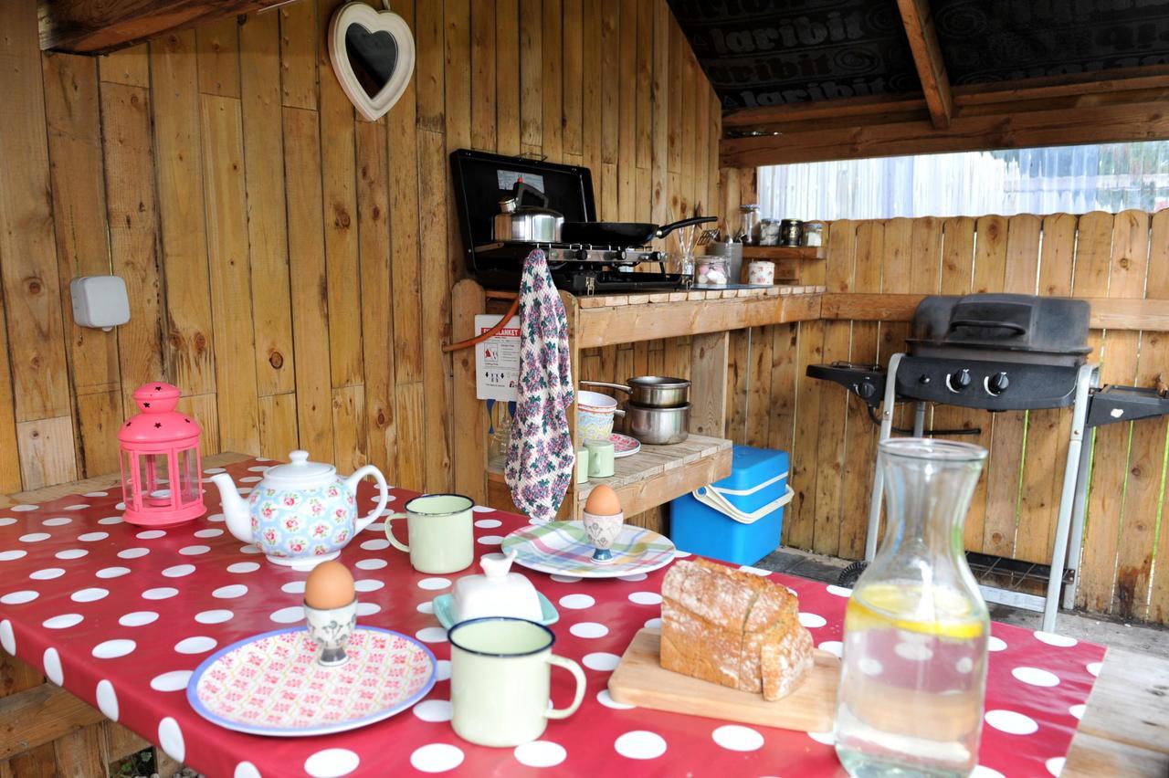 Killarney Glamping At The Grove, Suites And Lodges Killarney