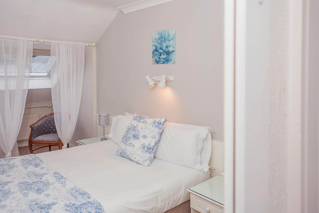 Ardree House 4*