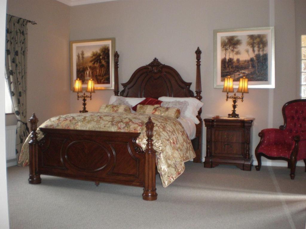 Bed & Breakfast Crystal Springs 3*