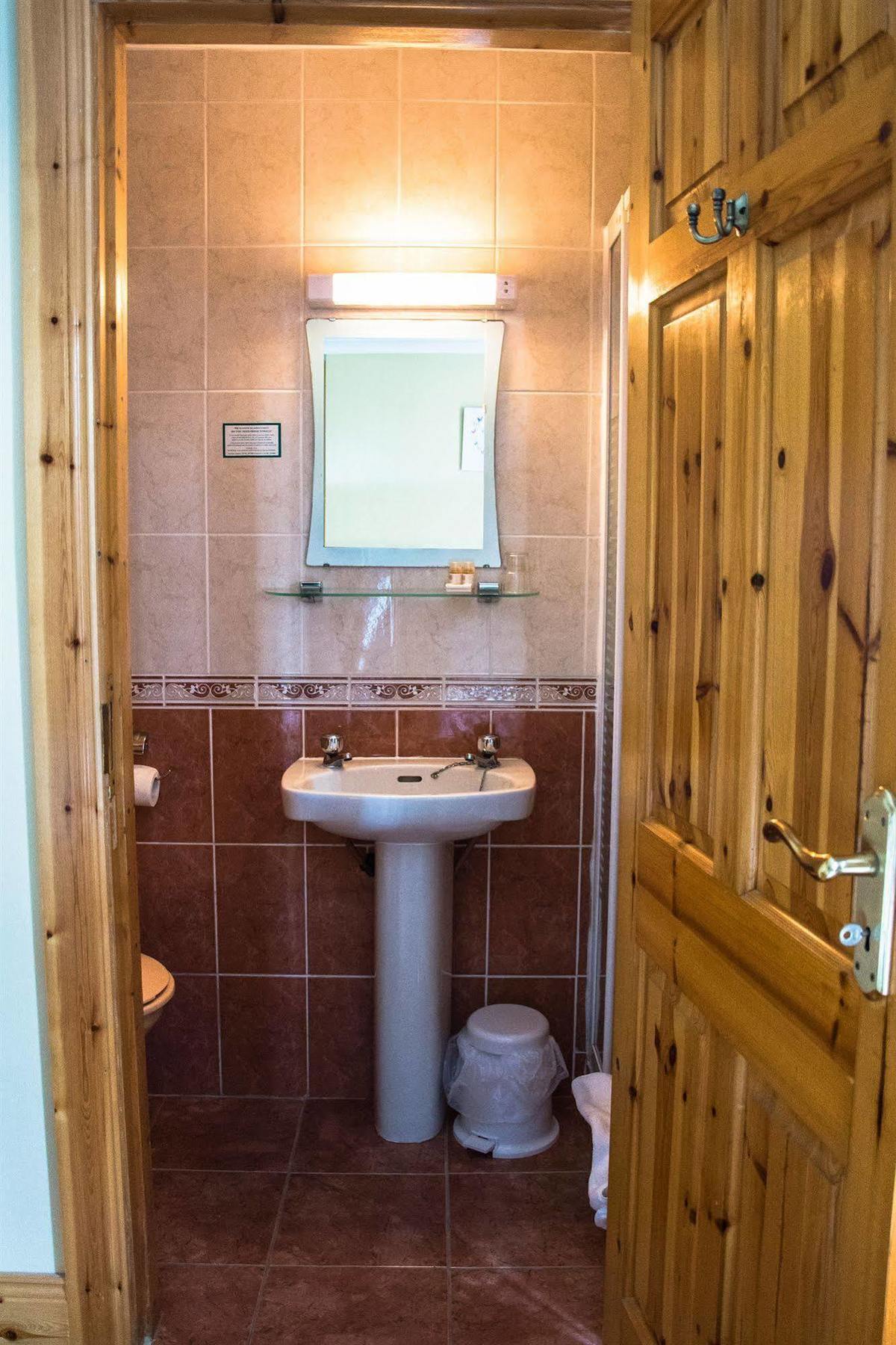 Algret House Bed & Breakfast 3*