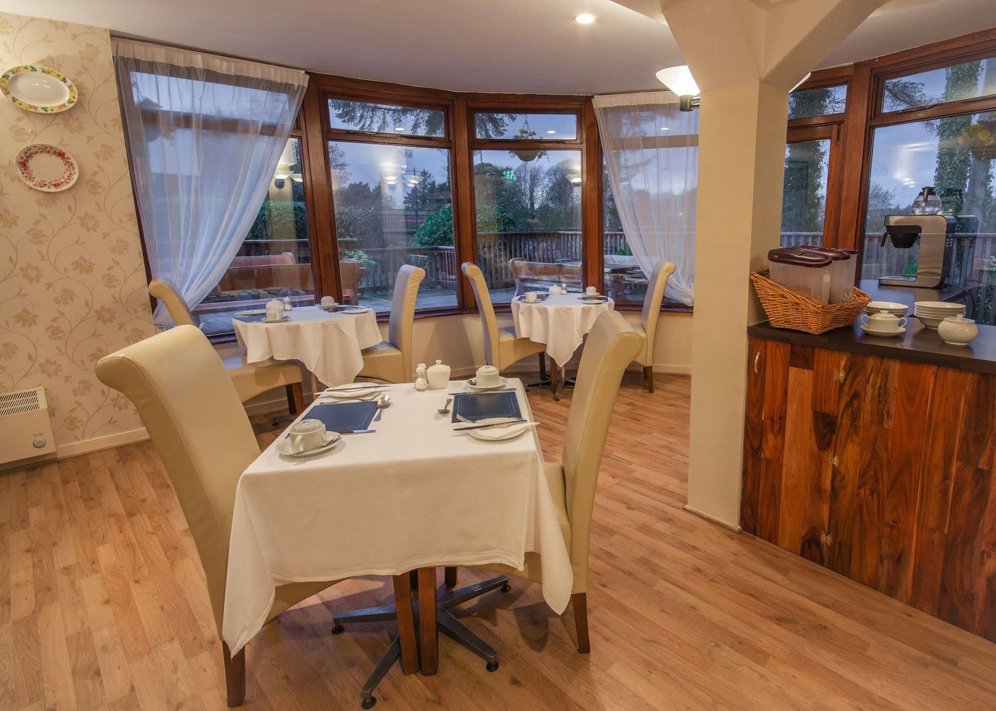 View House 3*