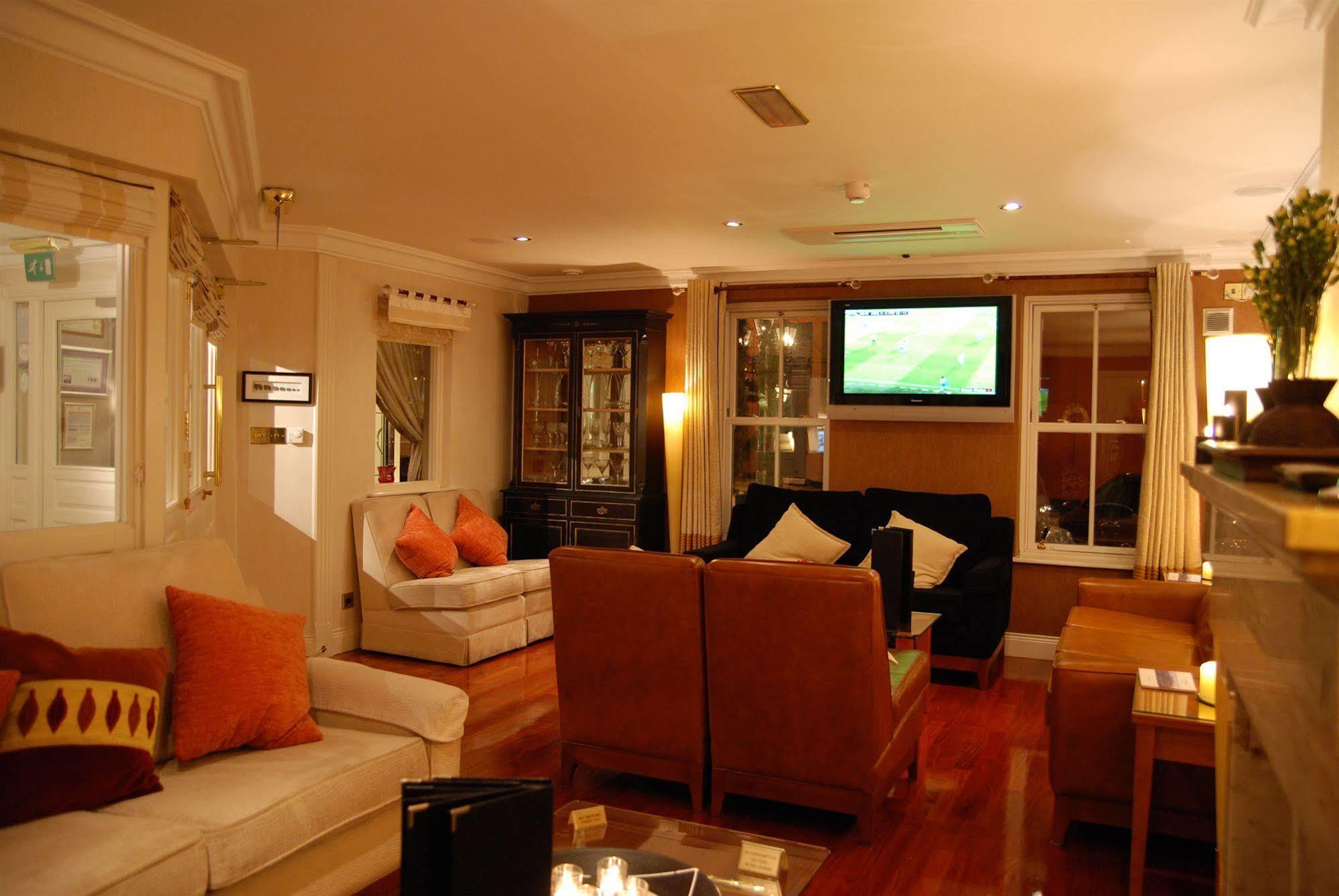 Hotel The Fairview Boutique 4*