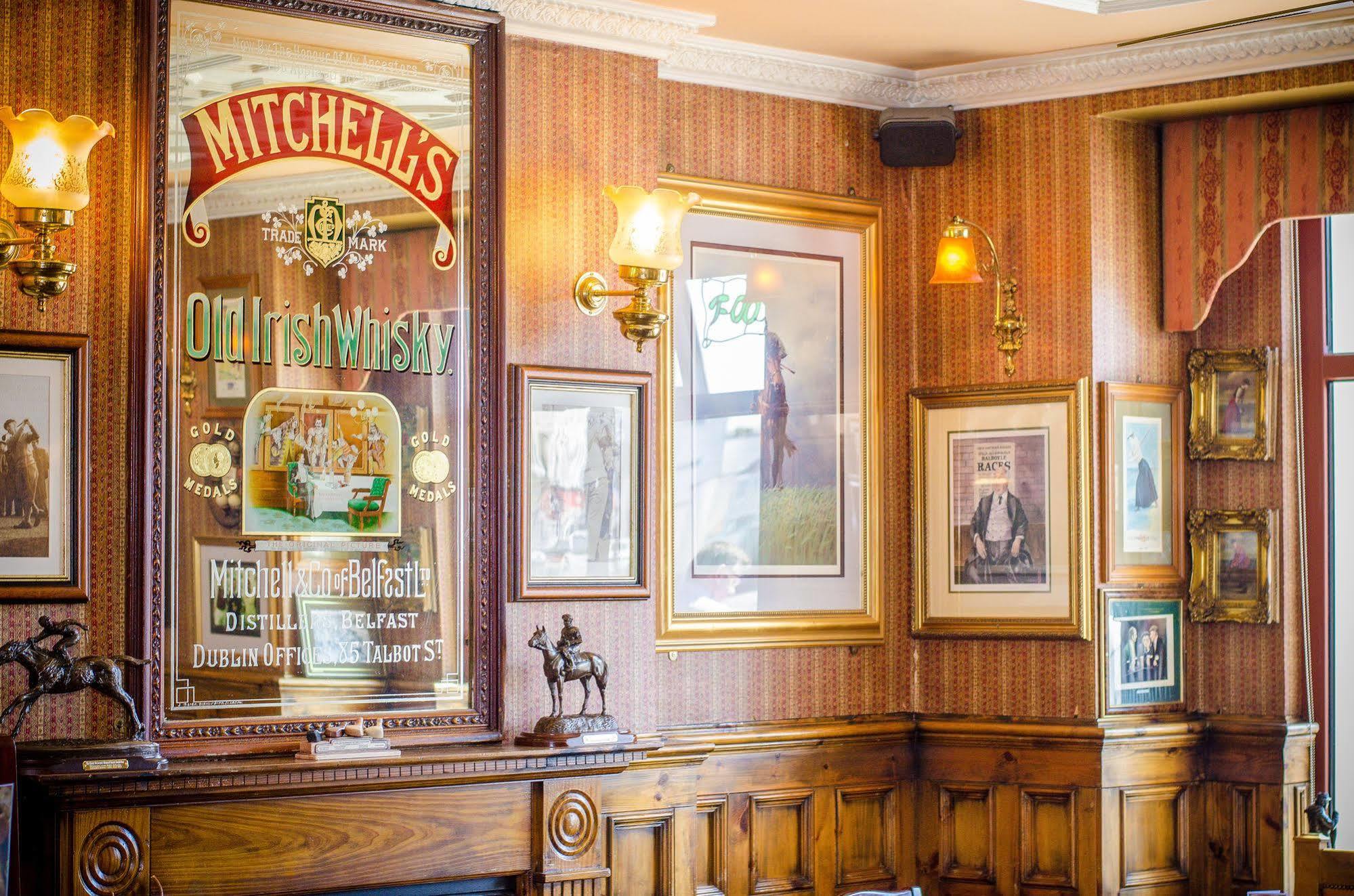 Mcsweeney Arms Hotel