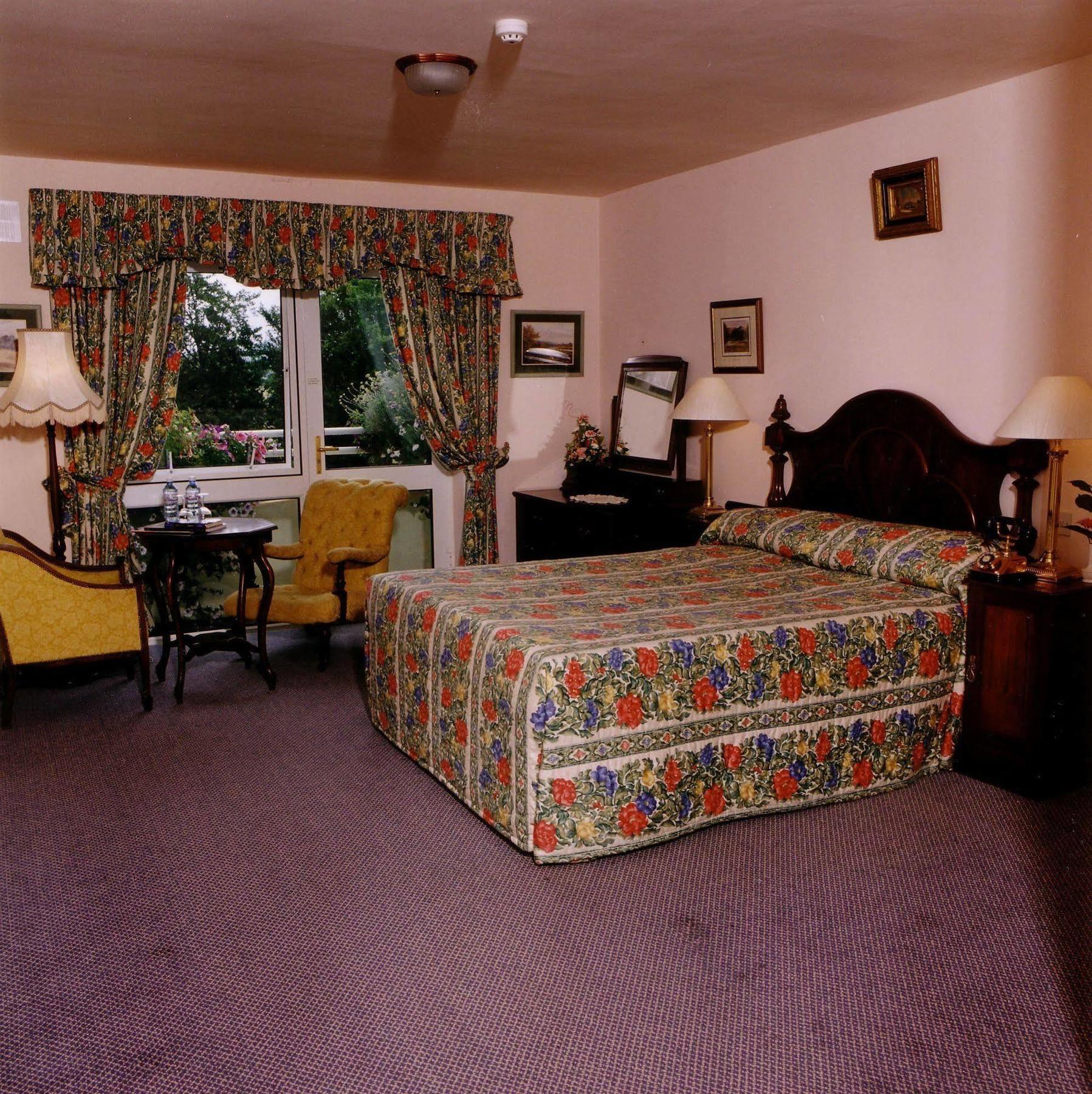 Earls Court House Killarney