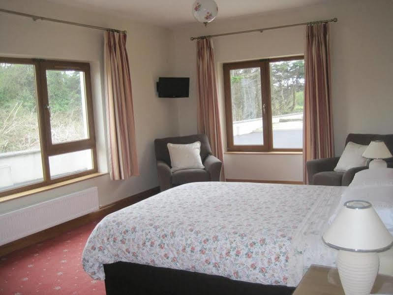 Hotel Court