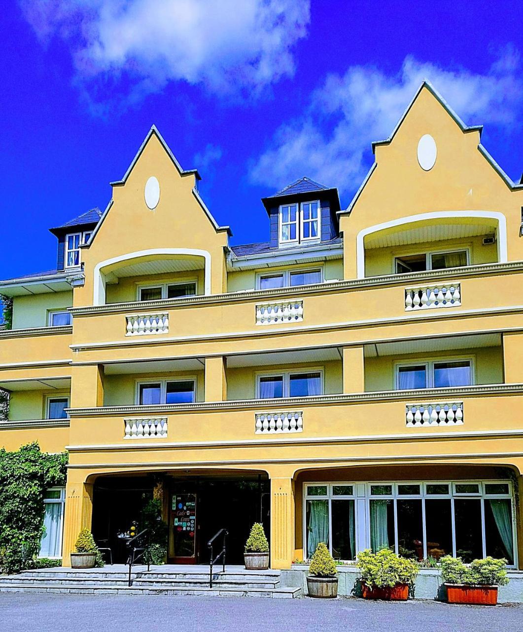 Guest house Earls Court House Killarney