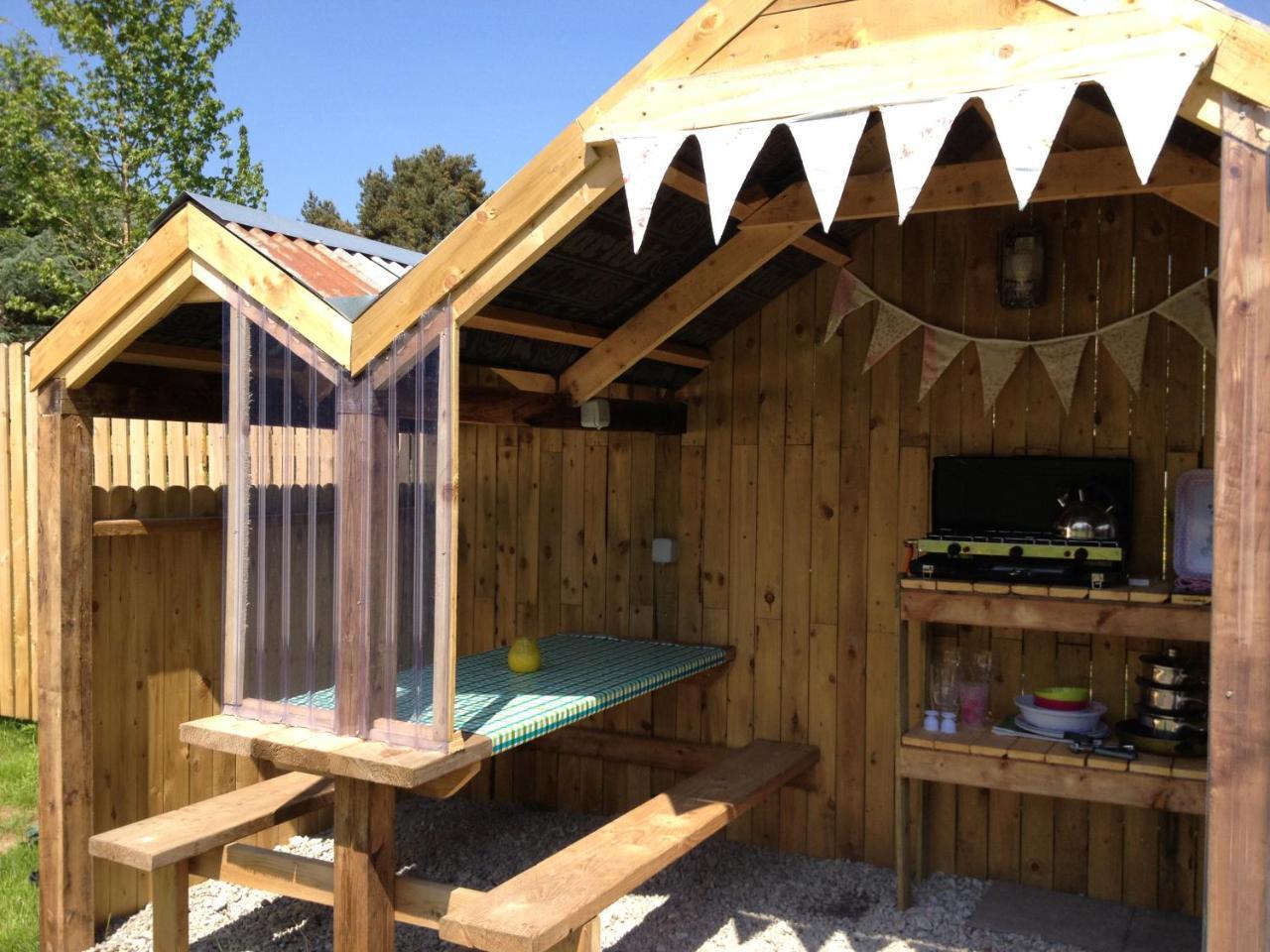 Killarney Glamping At The Grove, Suites And Lodges Luxury tent